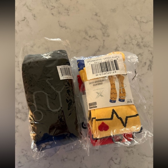 NWT Compression Socks - Picture 2 of 3